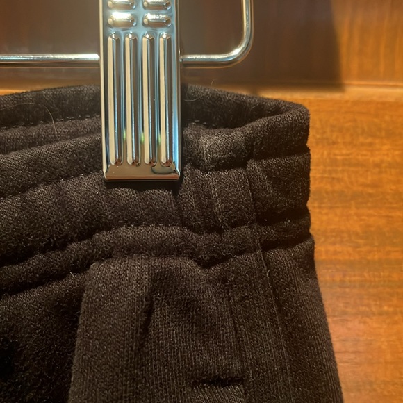 Vuori Halo Wideleg Sweatpants - Picture 2 of 5